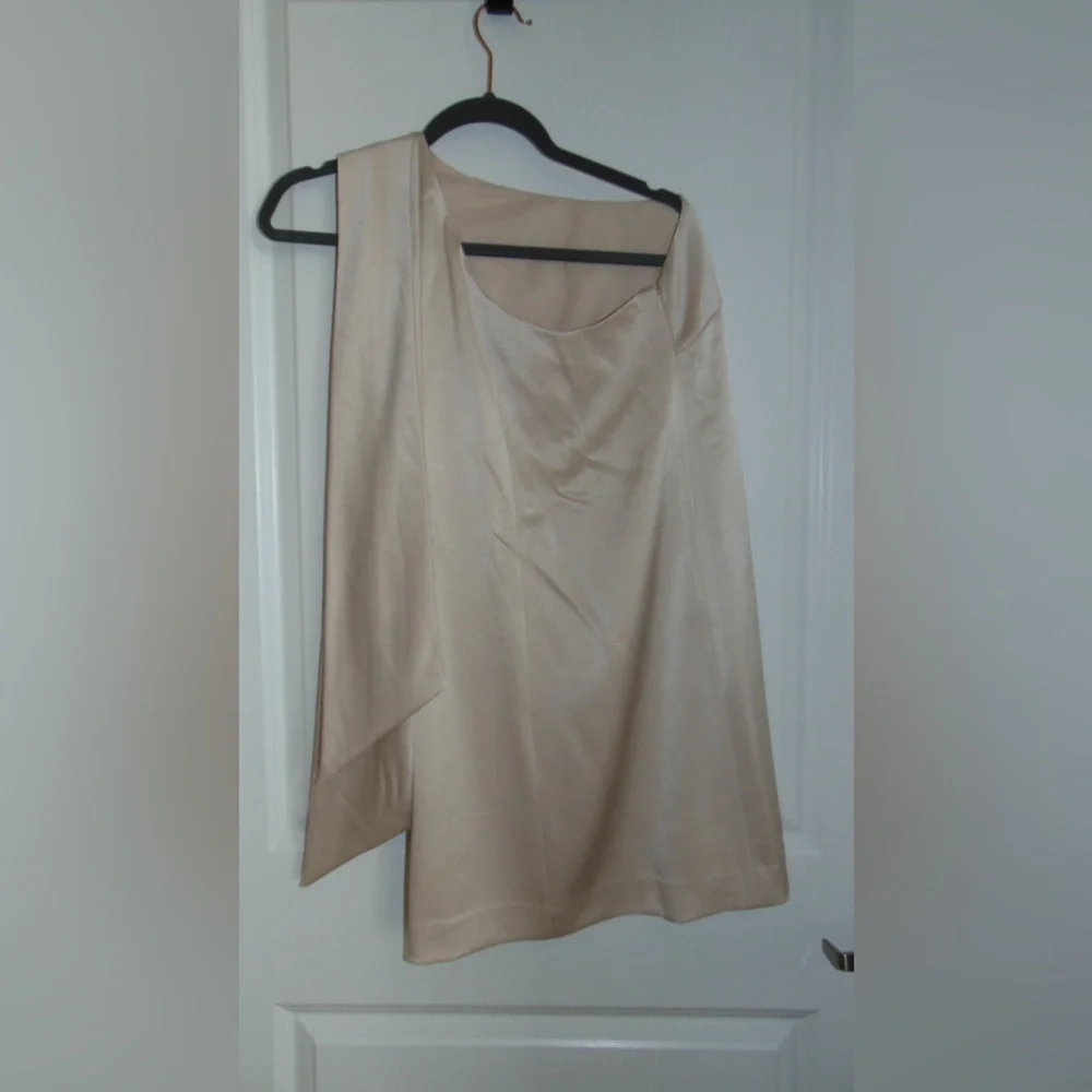 Club Monaco One-Shoulder Dress - Picture 3 of 5